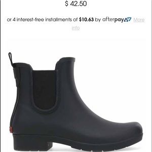 CHOOKA Chelsea boots